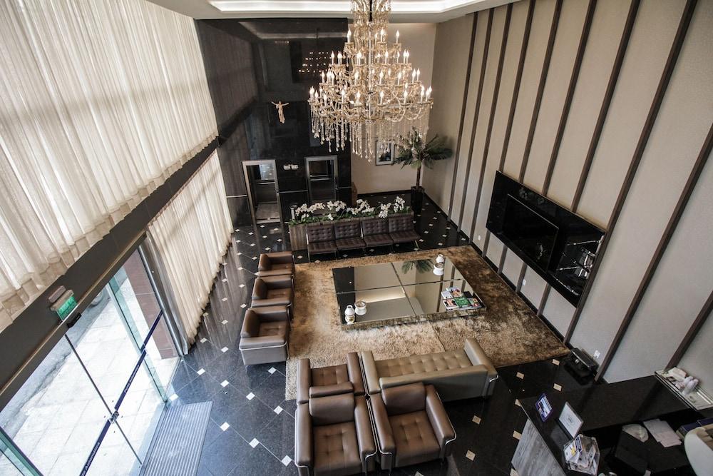 Hotel Oscar Executive 4*