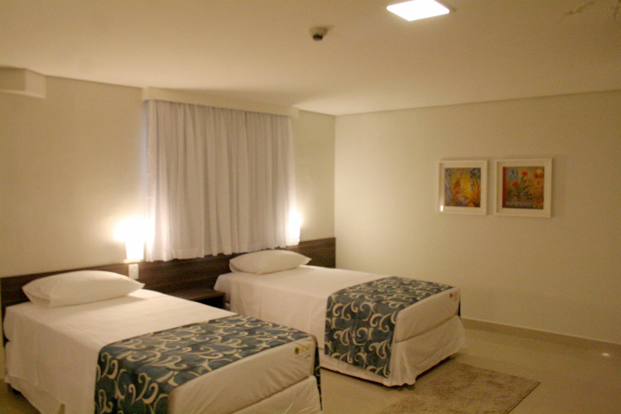Oscar Executive Hotel 4*